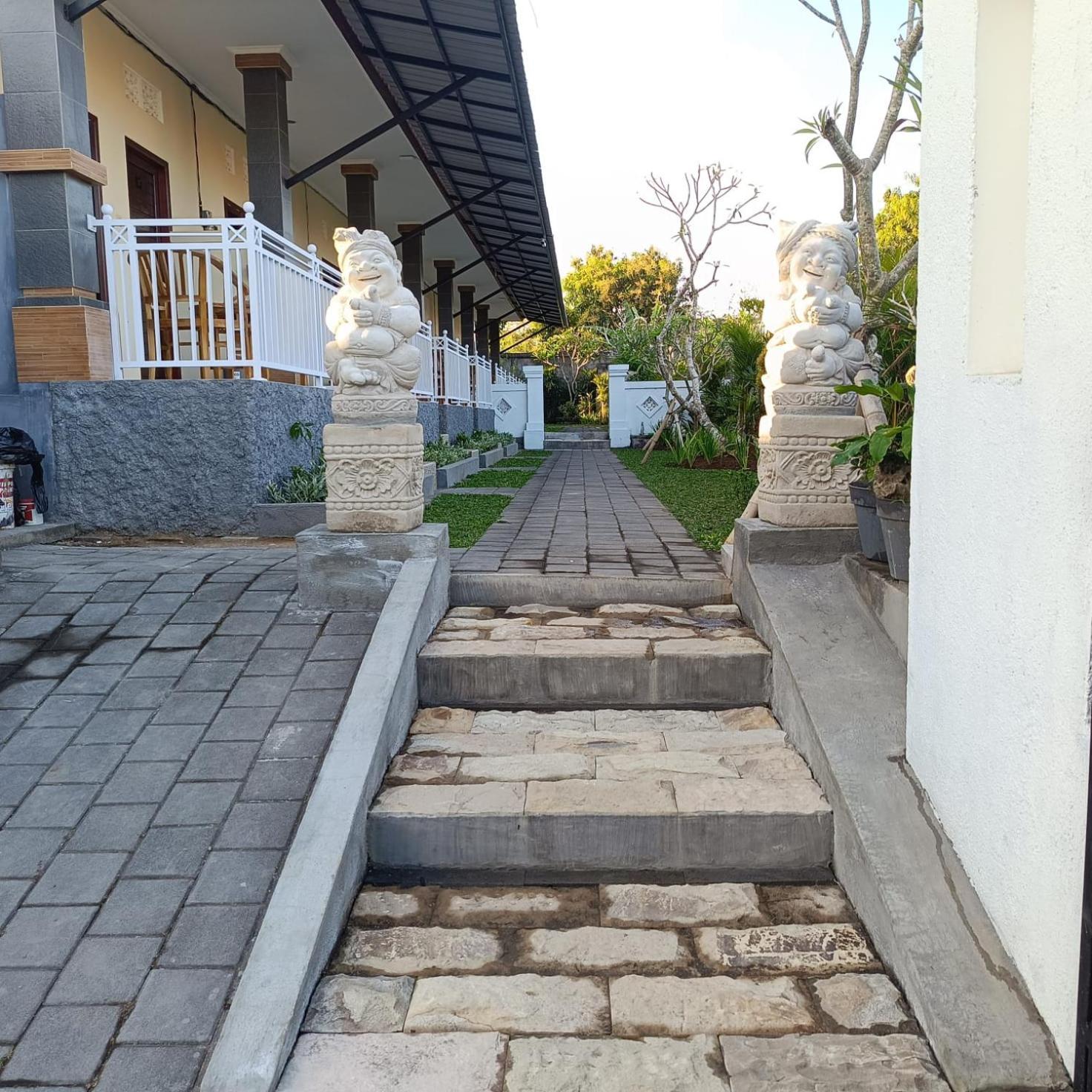 Prayoga Homestay ウンガサン エクステリア 写真