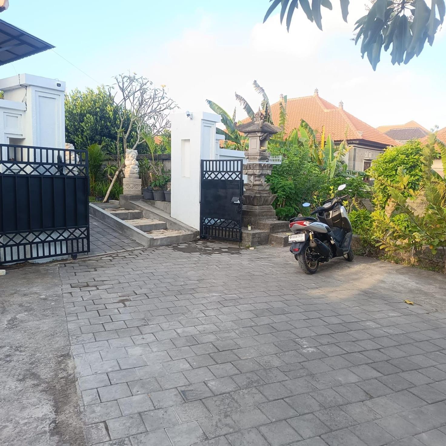 Prayoga Homestay ウンガサン エクステリア 写真