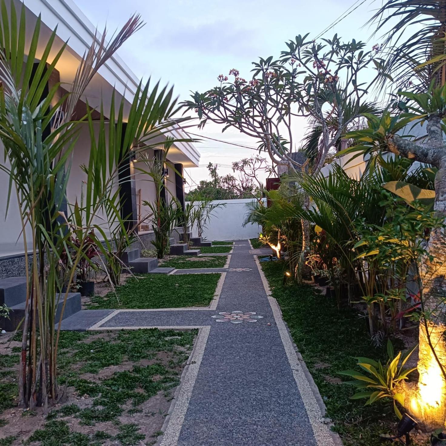 Prayoga Homestay ウンガサン エクステリア 写真